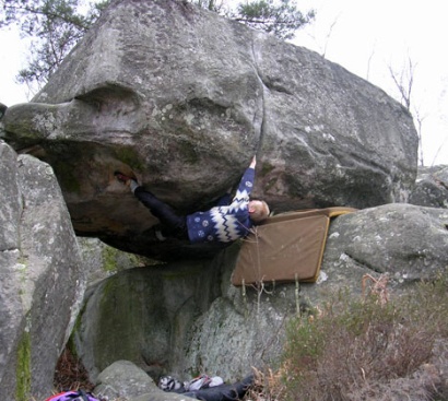 Manu Marquez dans la ligne noire - 7 b+