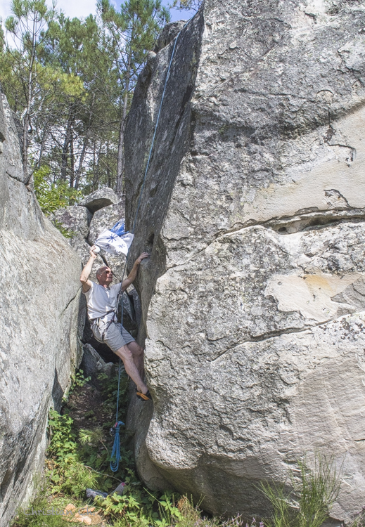 Les bonnes oeuvres du nettoyage - Brosse et huile de coude utiles